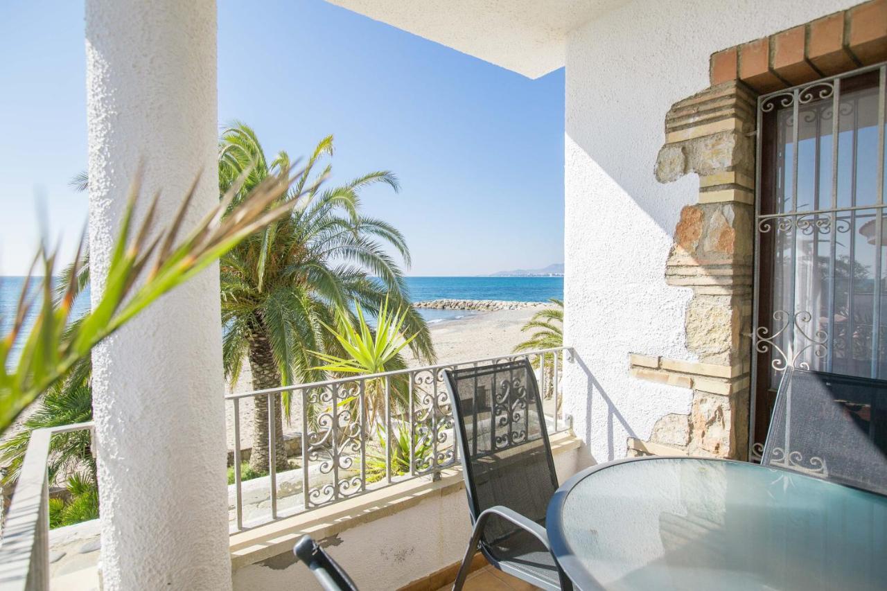 Mistral Seafront Up. Vistas Al Mar Apartment Mont-roig del Camp Екстериор снимка