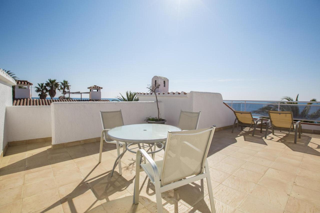 Mistral Seafront Up. Vistas Al Mar Apartment Mont-roig del Camp Екстериор снимка
